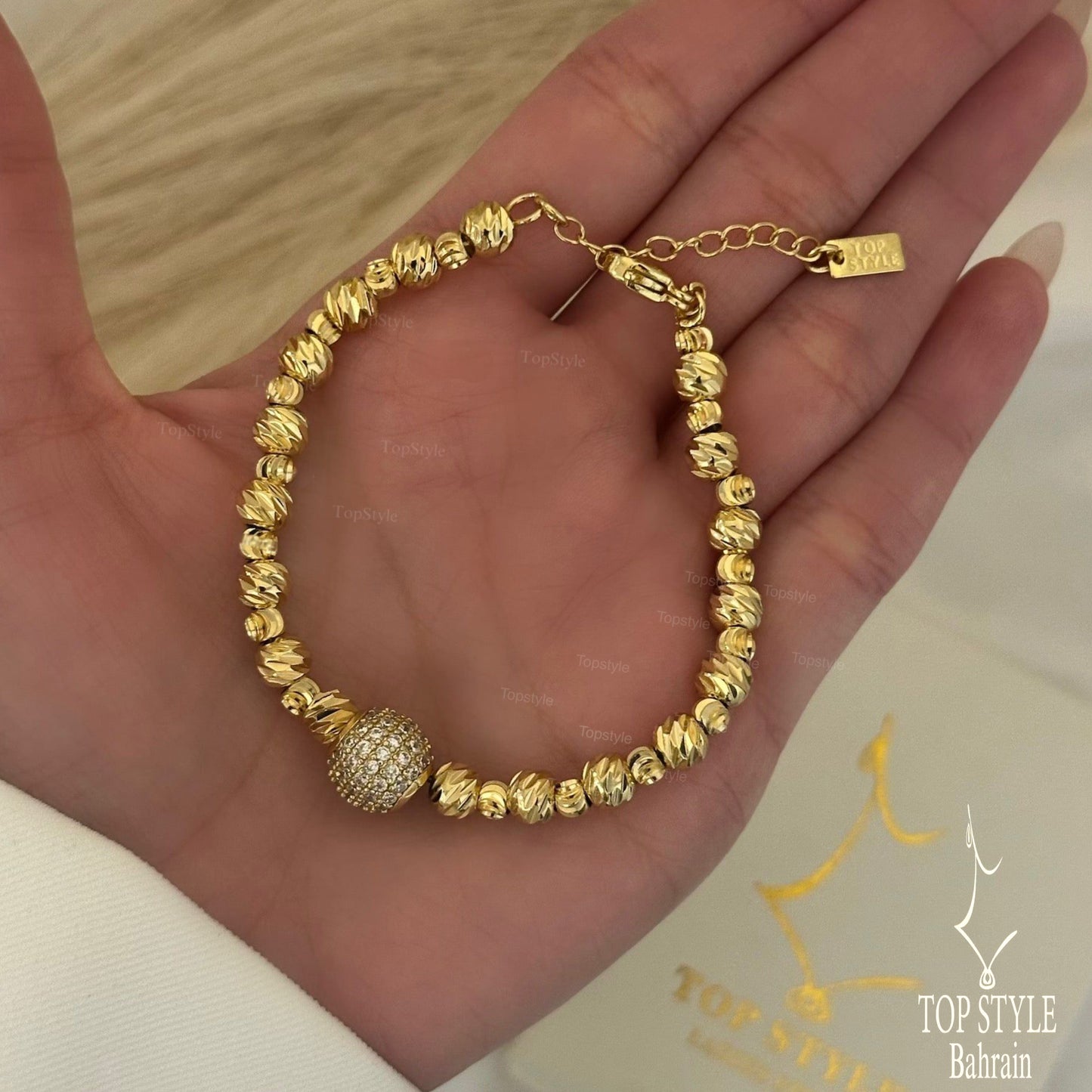 Gold Plated Dorica Spark Bead Bracelet