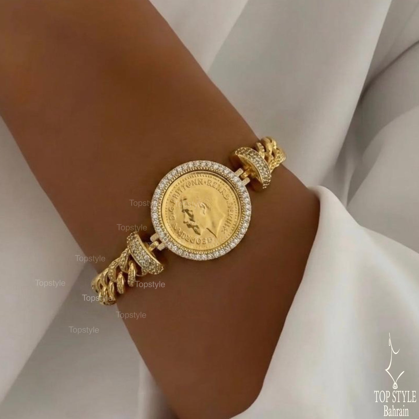 21K Gold Plated Royal Bracelet