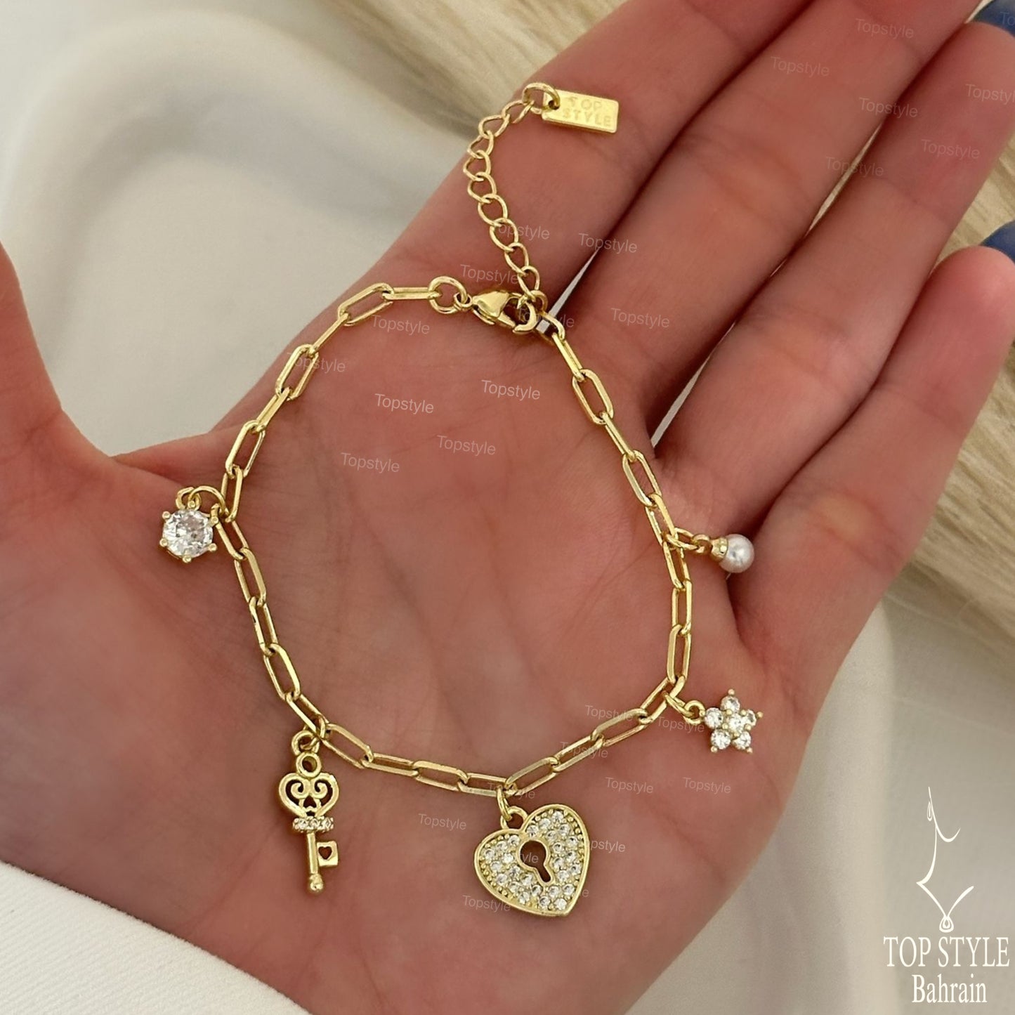 18K Gold-Plated Paper Clip Bracelet