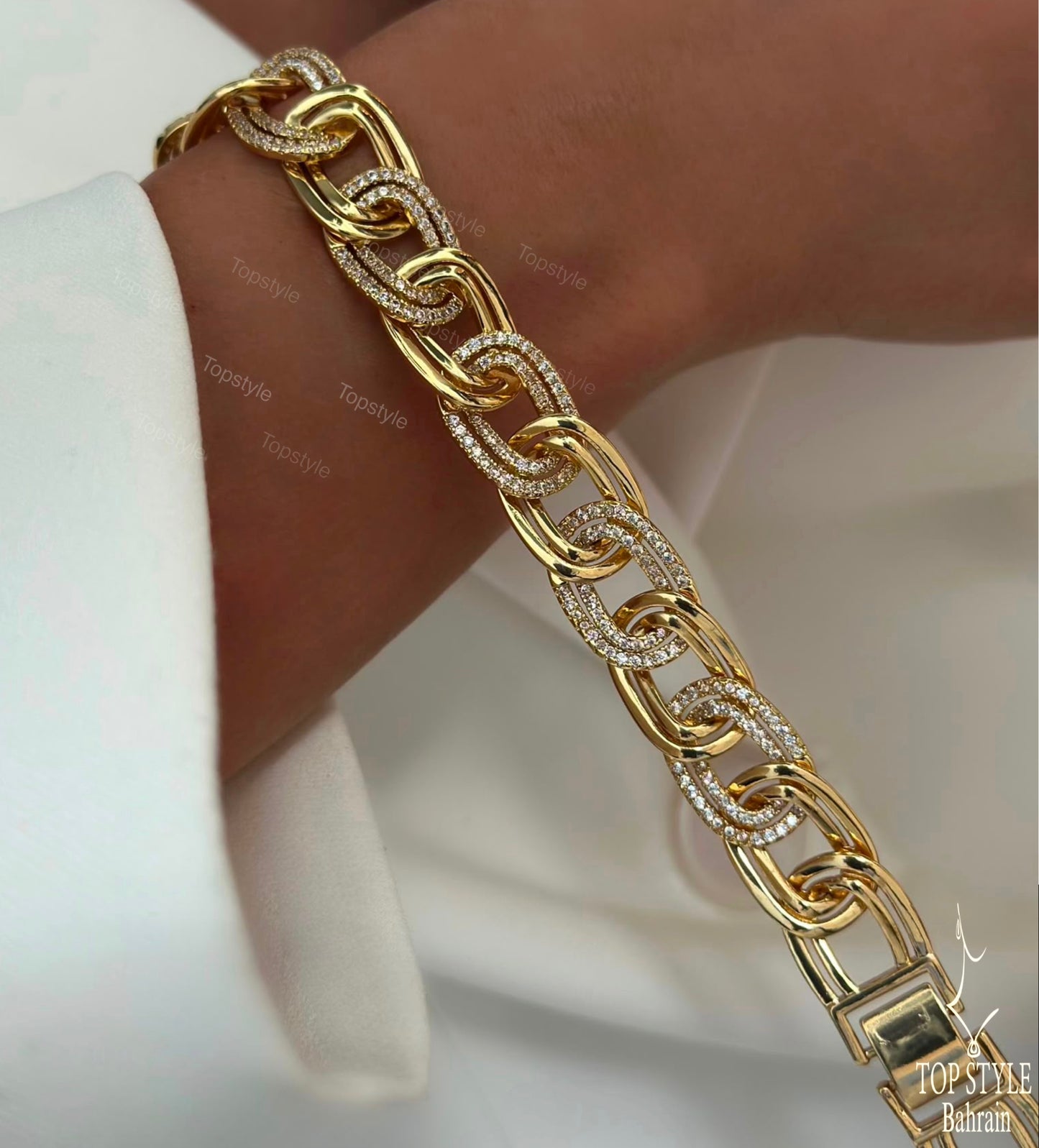 18k Gold Plated Spark Link Bracelet