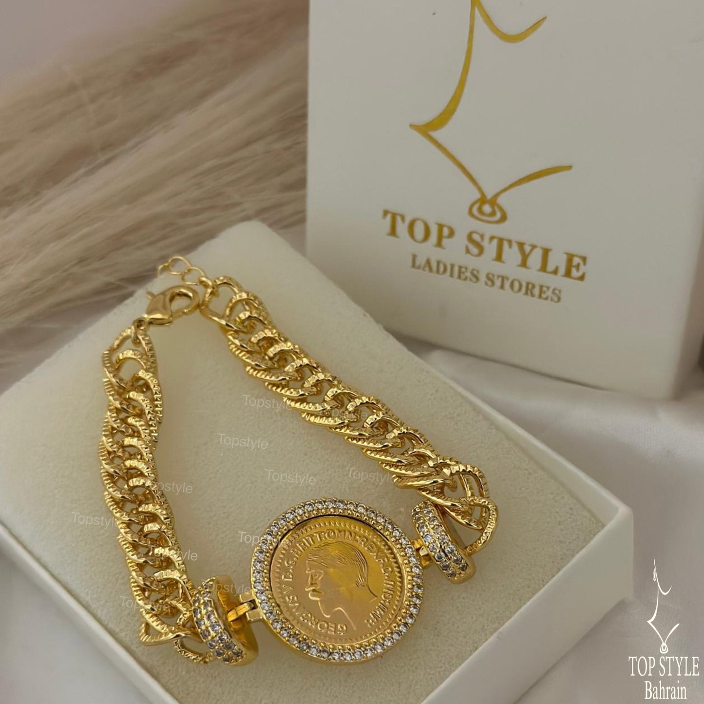 21K Gold Plated Royal Bracelet